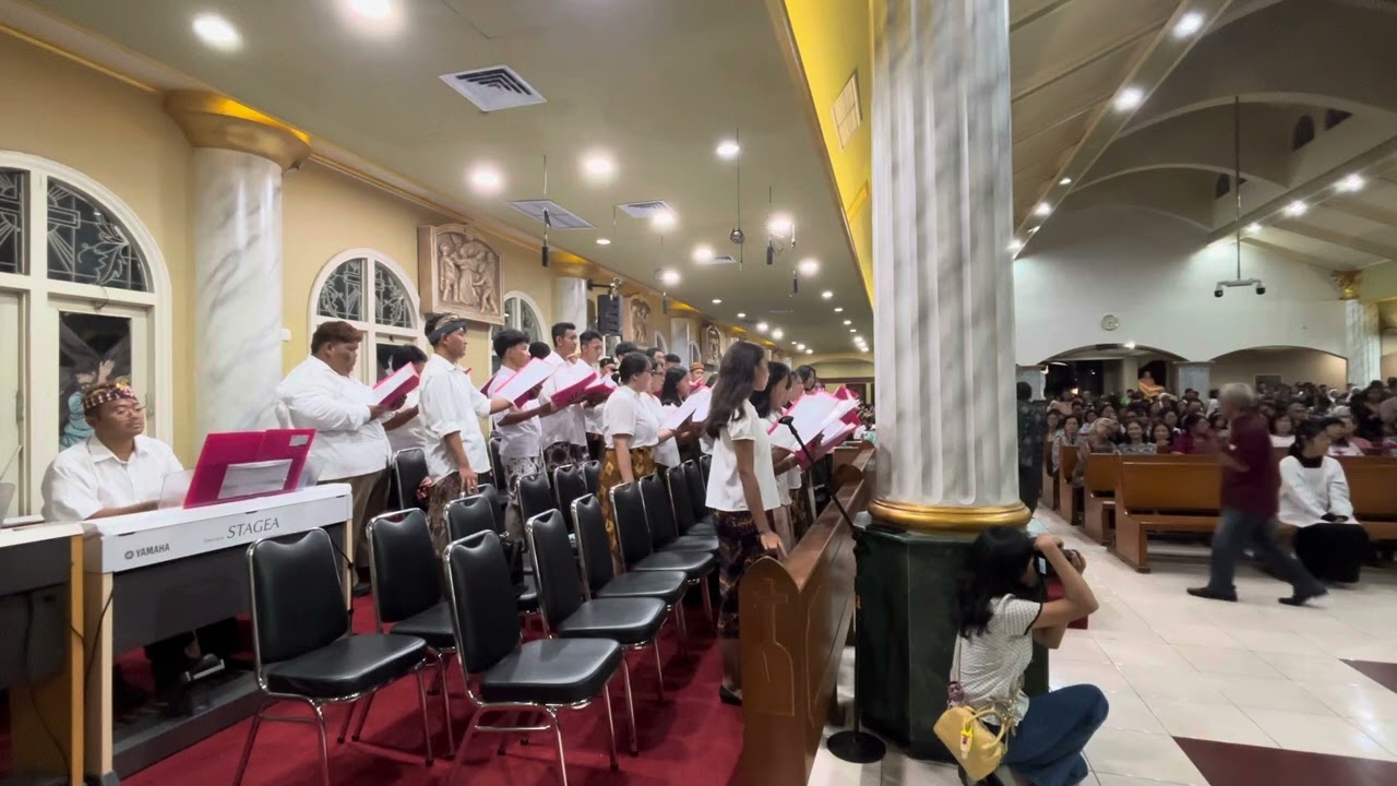 Come Share The Lord - Bryan Jeffery Leech (Paduan Suara Seraphim - Misdinar Santo Thomas)