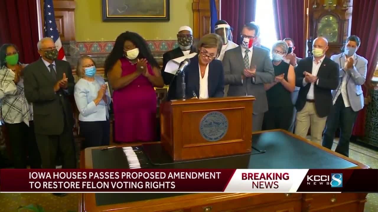 Iowa House passes constitution amendment for felons right to vote
