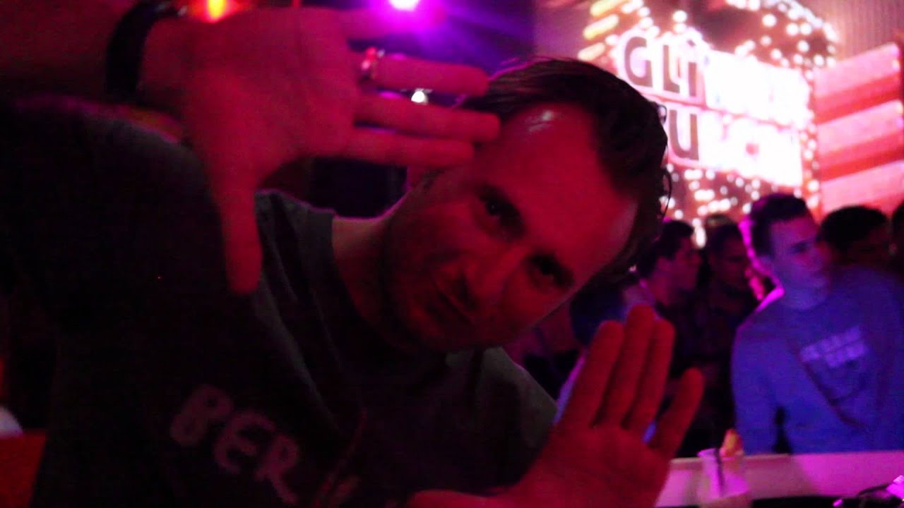 8 JAHRE NIGHTROOMS - WIR FEIERN 8 JAHRE NIGHTROOMS