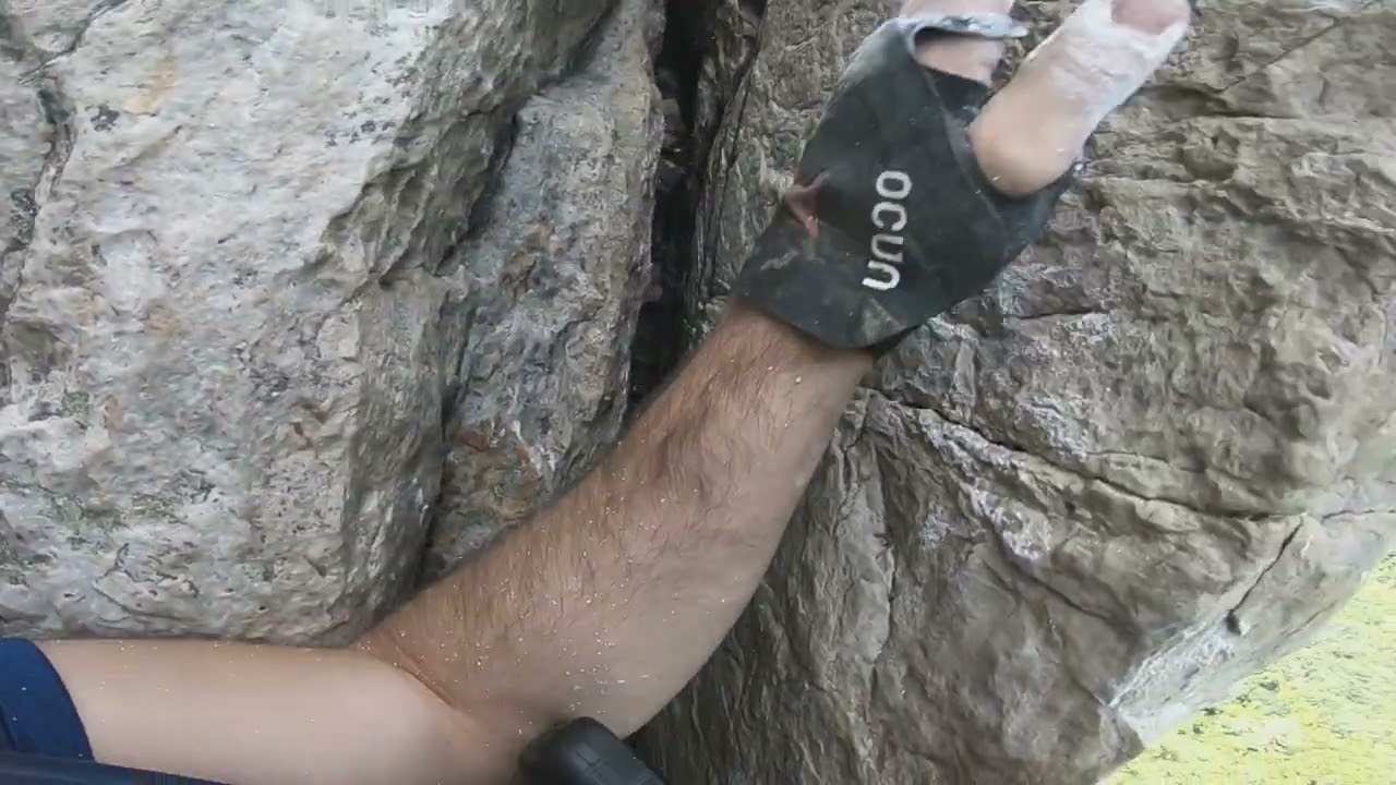 Gunsight to South Peak Pitch 1- Seneca Rocks