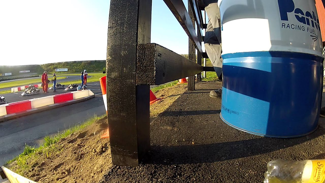 01-05-2012 Roskilde Racing Center - Tirsdagsholdet - Heat 3 - Crash