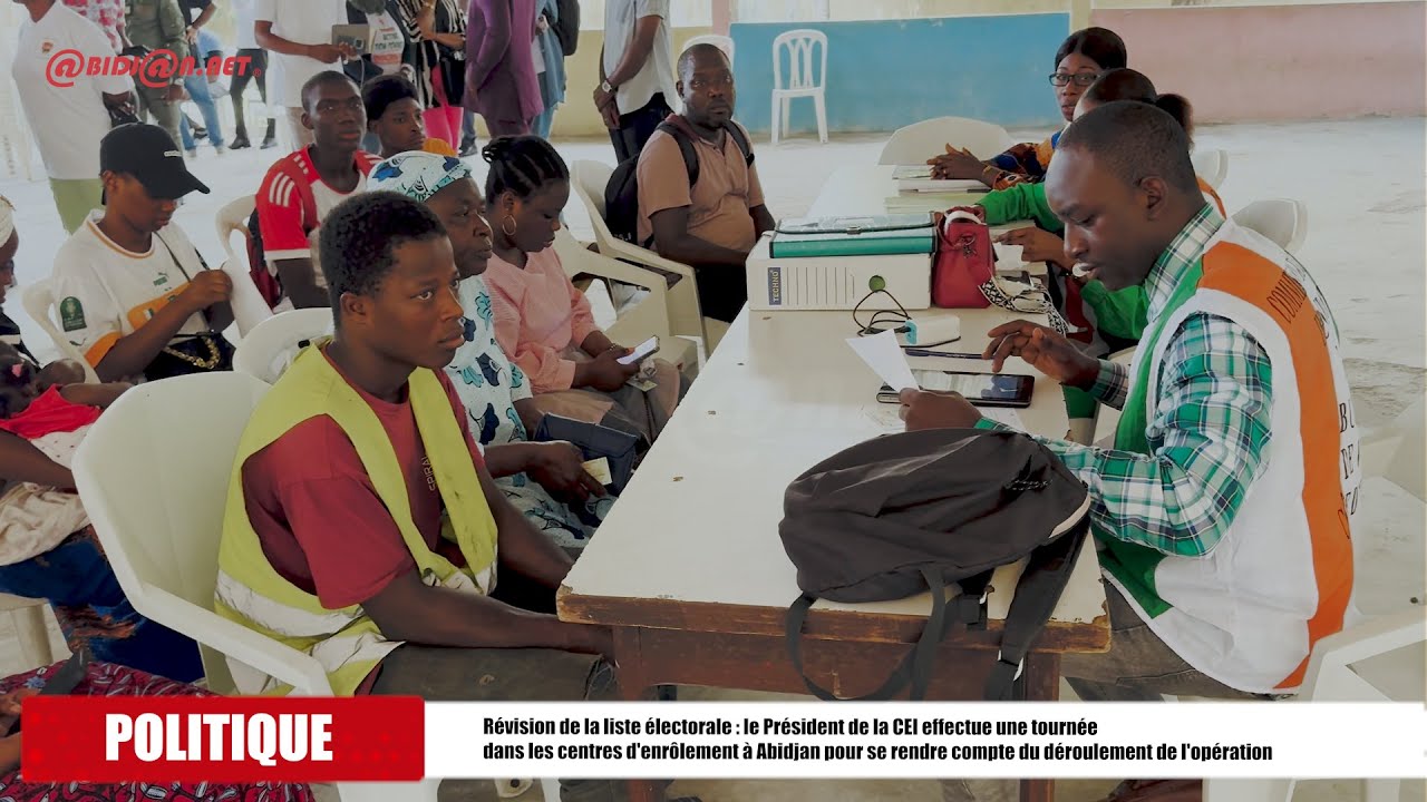 Révision de la liste électorale/le président de la CEI visite les centres d'enrôlement à Abidjan
