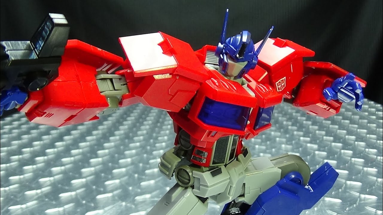 Flame Toys Furai Model OPTIMUS PRIME (IDW ver.): EmGo's Transformers Reviews N' Stuff