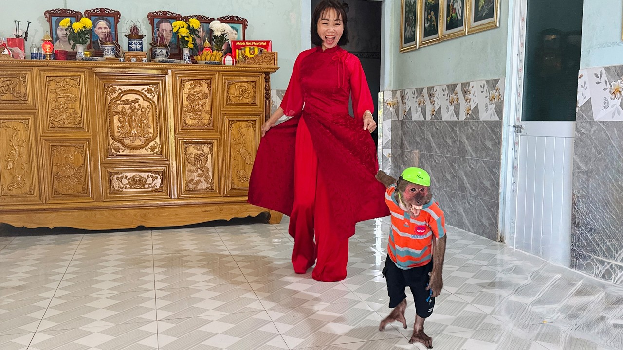 Abu’s Reaction to Seeing His Mom in a Gorgeous Outfit Will Melt Your Heart