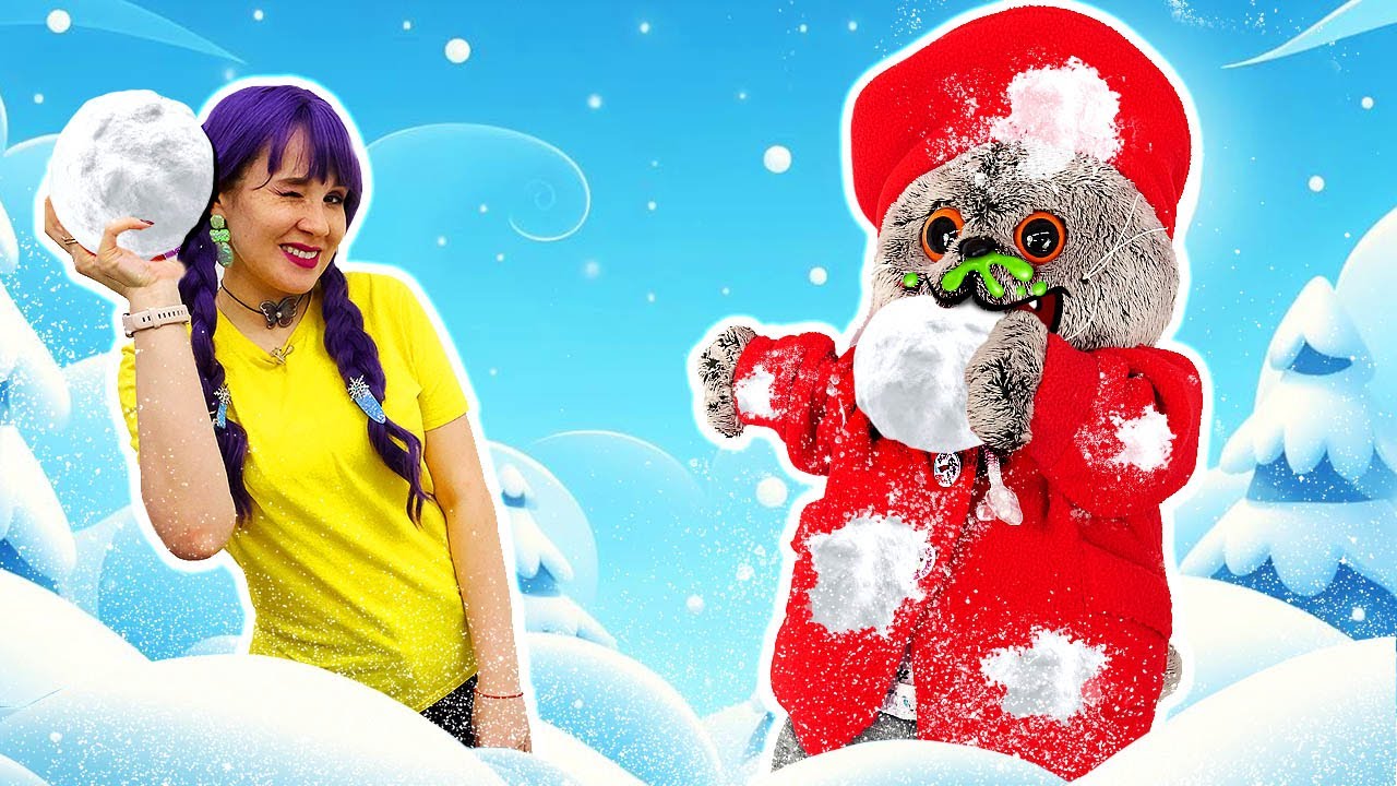 Кот Дымок играет в снежки ❄️☃️ Видео для детей про мягкие игрушки