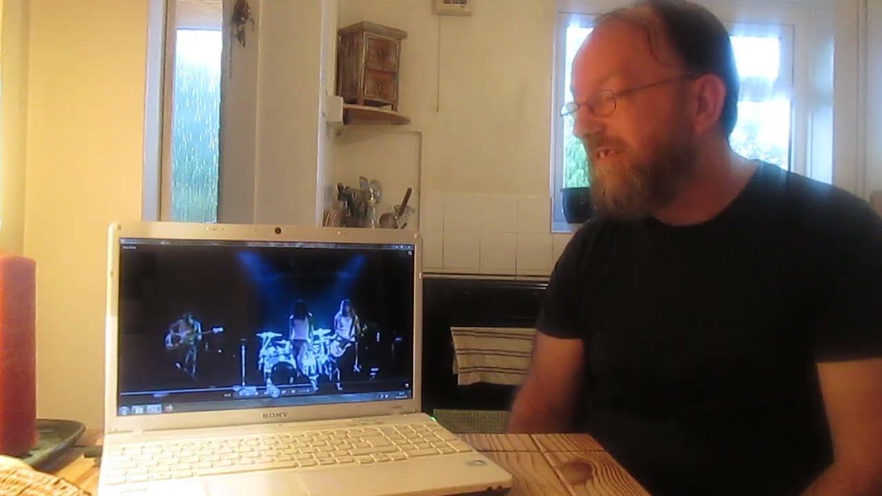 Grey Daze. Saturation/ Strange love Reaction video