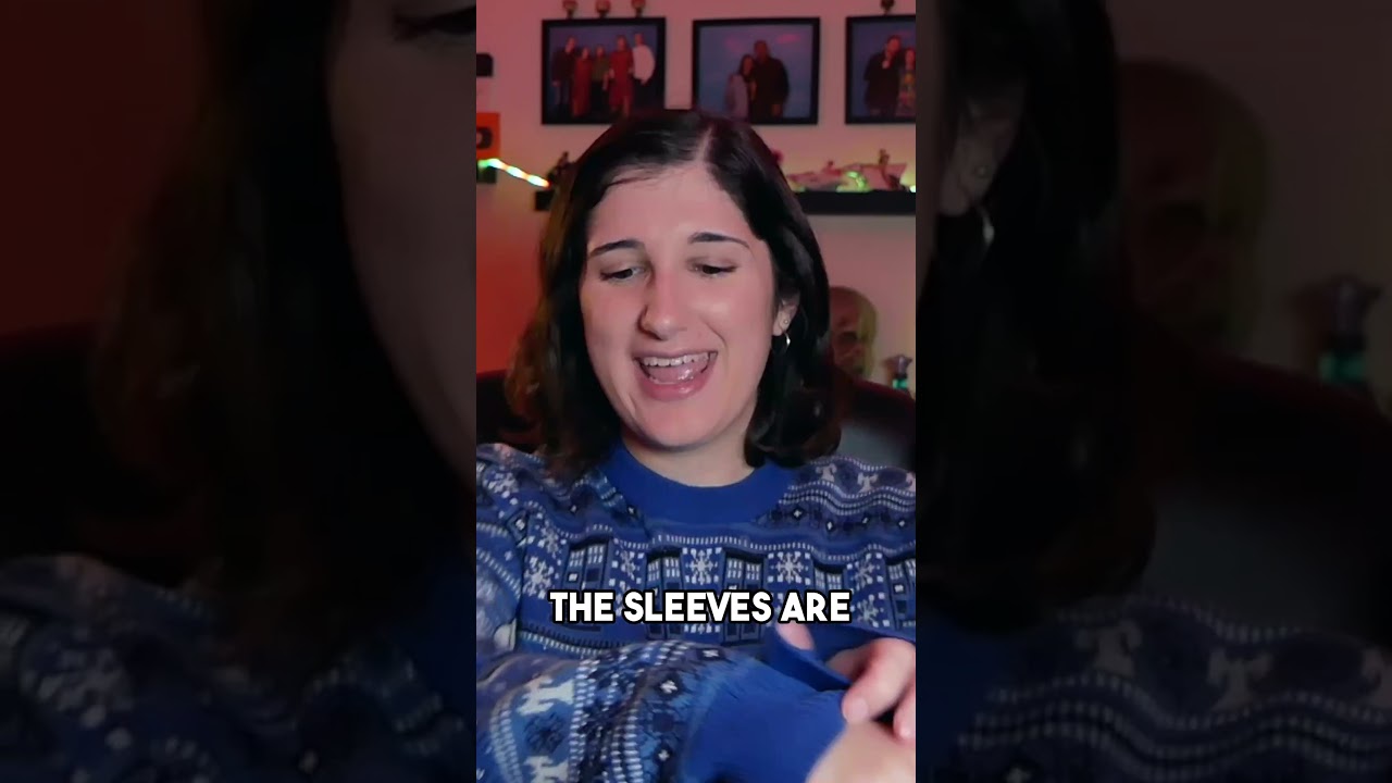 TARDIS and Weeping Angels in my SWEATER! #drwho