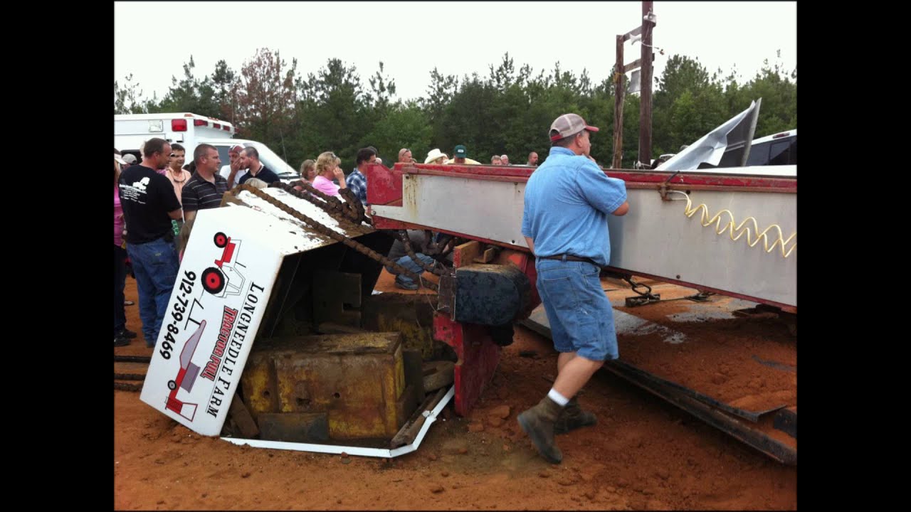 Truck Pull Goes Bad