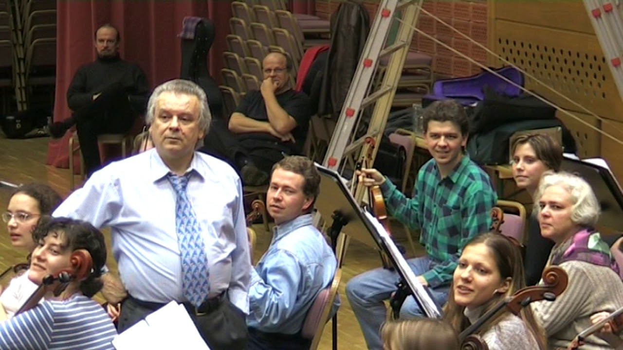 Yuri Simonov in rehearsal (2002)— Wagner, Shostakovich / best conducting