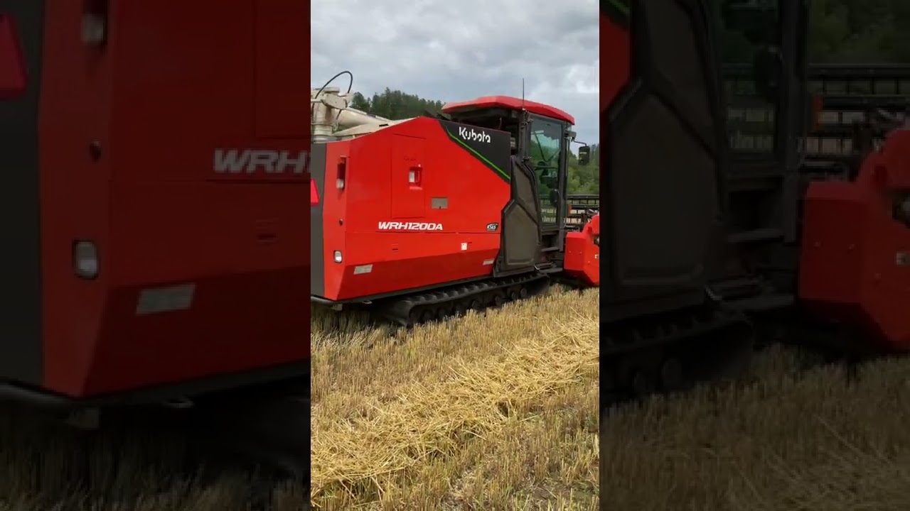 Kubota agrirobo combine harvester #farmingmachinery #japanfarming