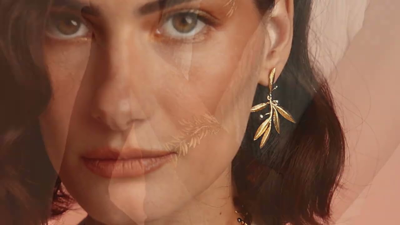 GRAECE–Simboli antichi, bellezza contemporanea / Ancient symbols, modern beauty