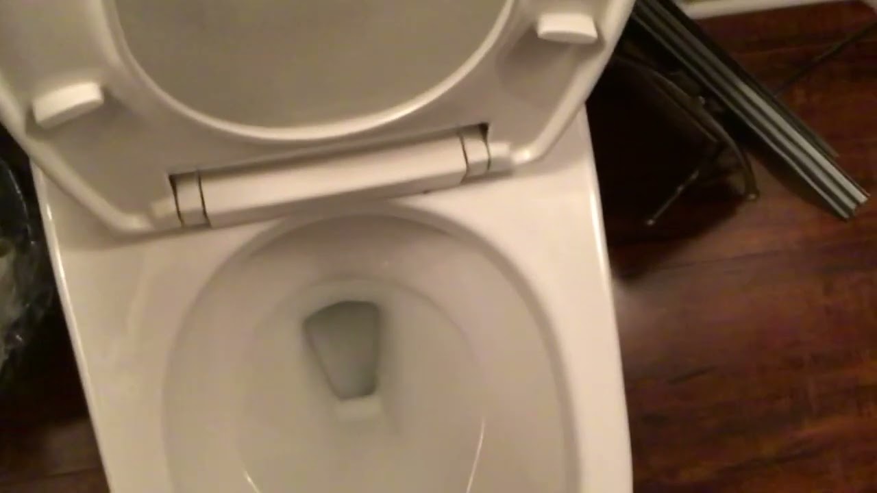 2011 Toto Ultramax