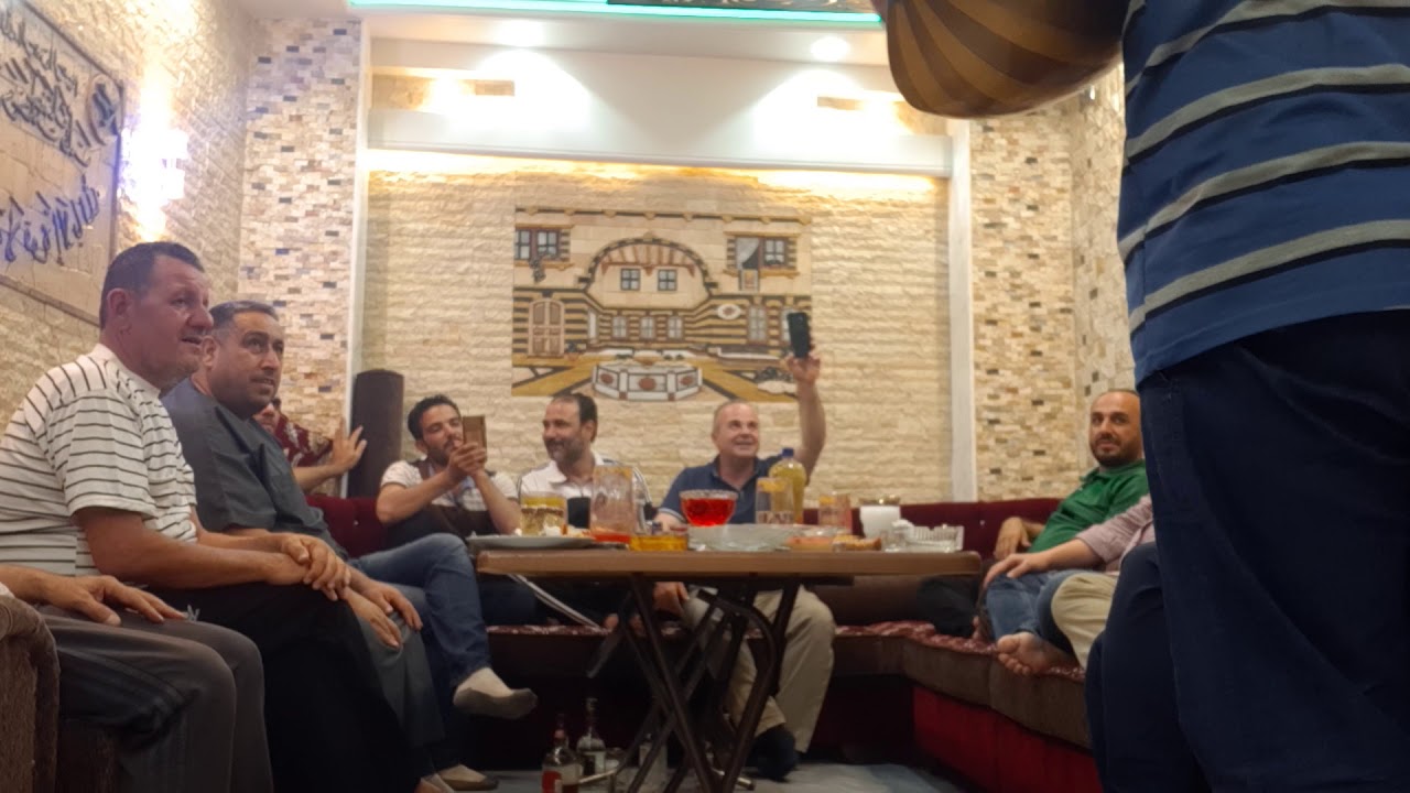 لازراعلك بستان ورود .. رضوان القاعد في منزل محمد العساف