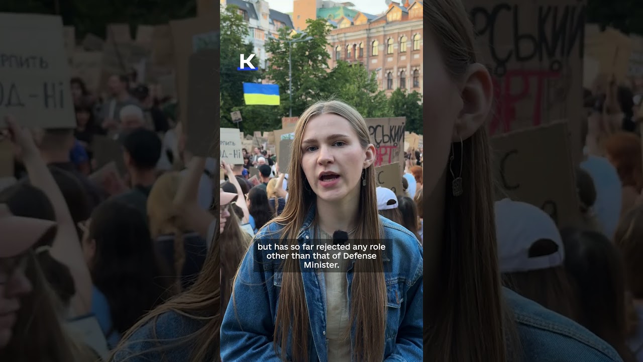 Protesters give Zelensky until Friday as he weighs Syrskyi's dismissal