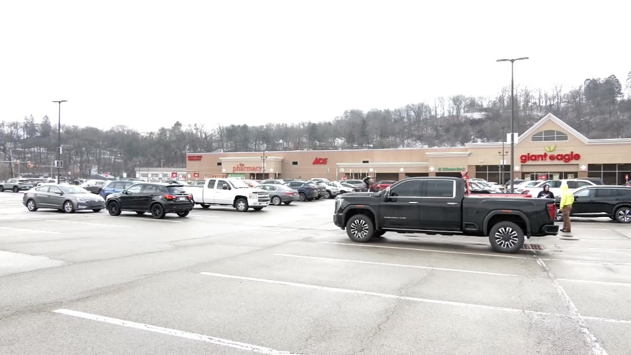 Shaler police investigating after 2 people reportedly scammed customers in Giant Eagle parking lot