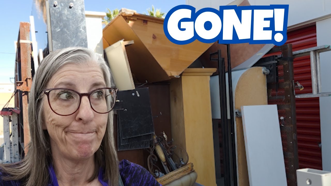 Cleaning Out My Storage Unit - FINALLY Done!