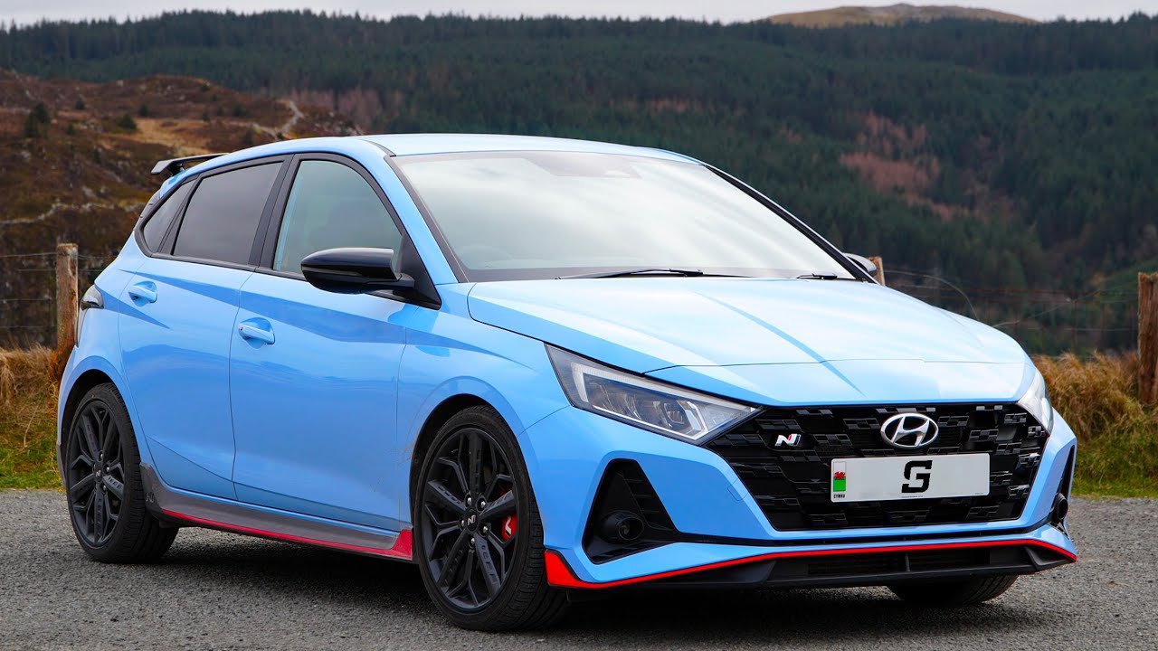 KING OF HOT HATCHES?! Hyundai i20N In-Depth Review and Test Drive
