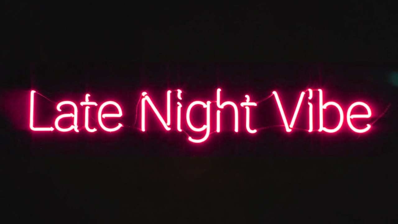 Llate Night Vibe - Energetic music for night work, coding, driving, dancing, chillout