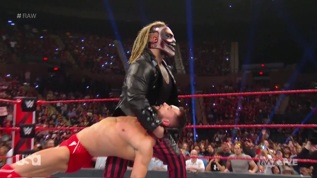 Bray Wyatt RETURNS (POP) Raw July 15th 2019 [HD]