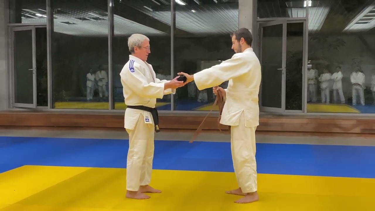 Remise officielle par le club de sa ceinture noire à Tristan - 17 octobre