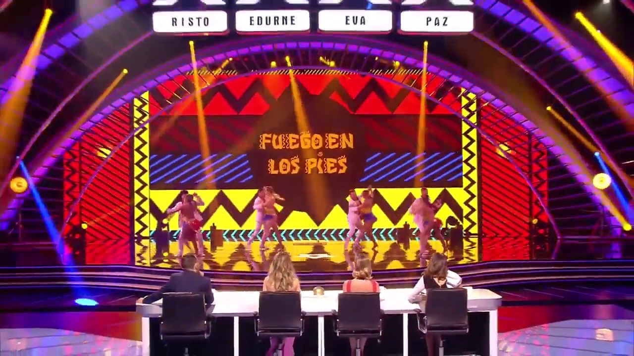Salsa Caleña Fuego En Los Pies Videobook 2021 Barcelona - Colombia
