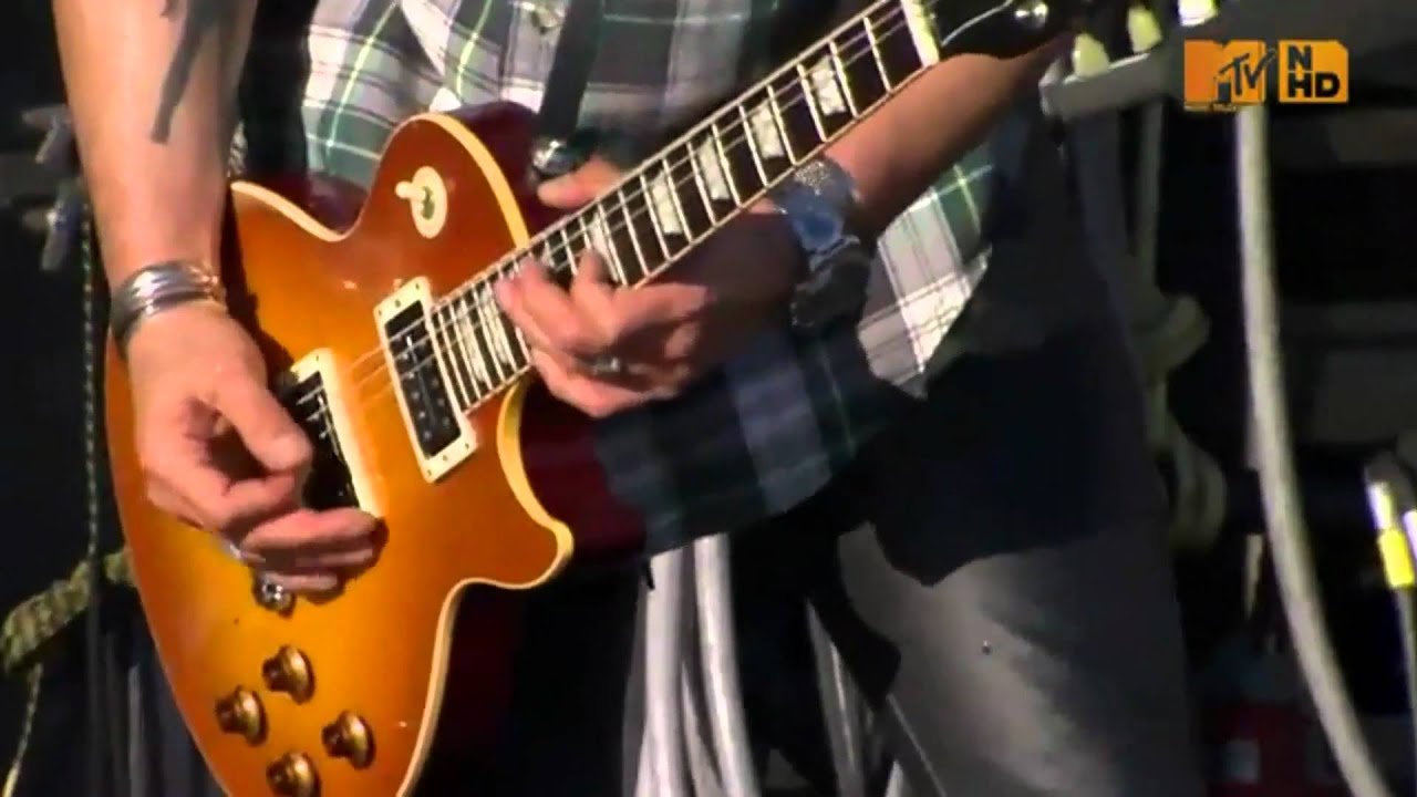 Slash & Myles Kennedy - Sweet Child Of Mine Live [HD] Rock am Ring 2010