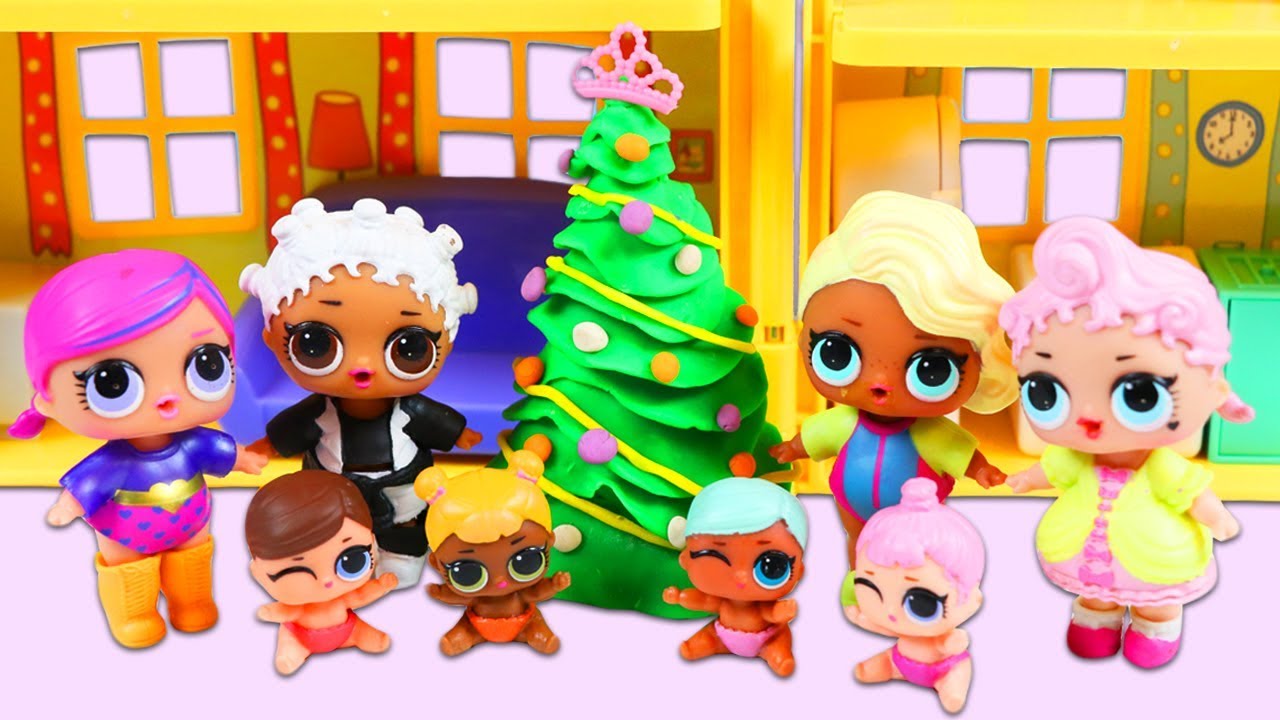 LOL Surprise Dolls Celebrate Christmas!