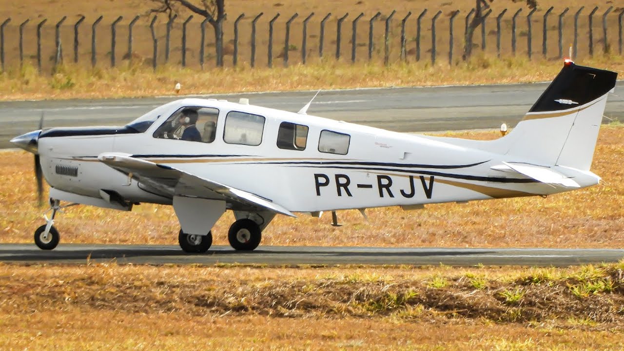 Decolagem do Beechcraft Bonanza G36 // PR-RJV no Aeroporto Municipal de Patos de Minas - SNPD