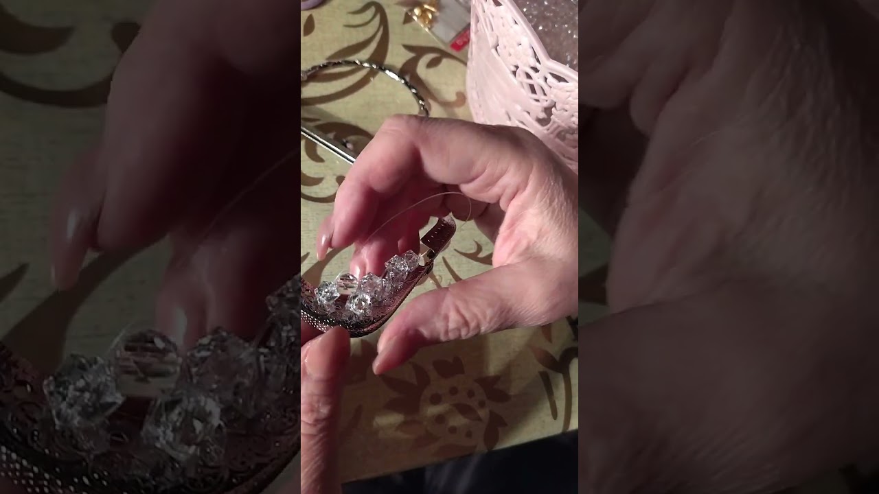 Сумочка из бусин, на фермуаре. Очень просто и понятно. Часть 1