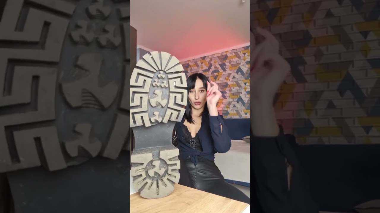 #shoes #pov #worship #boots #fetish #bootssoles WORSHIPING HER is your duty