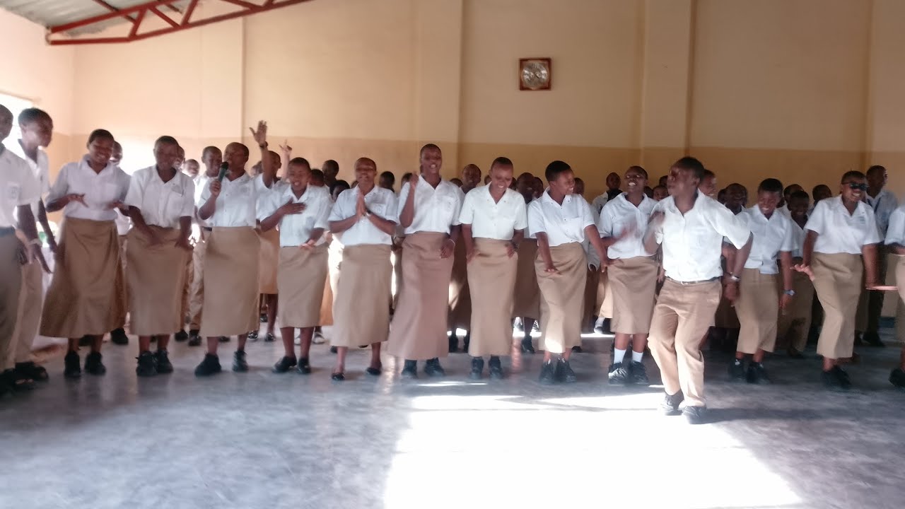 Ngwino umukumbi w'Imana by Penuel Choir Rwabuye TSS