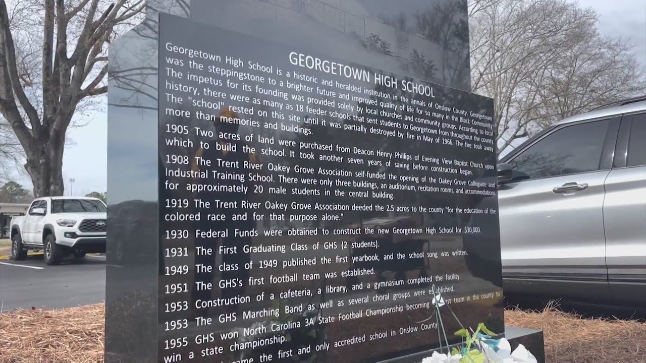 Alumni recall days of their segregated school in Onslow County