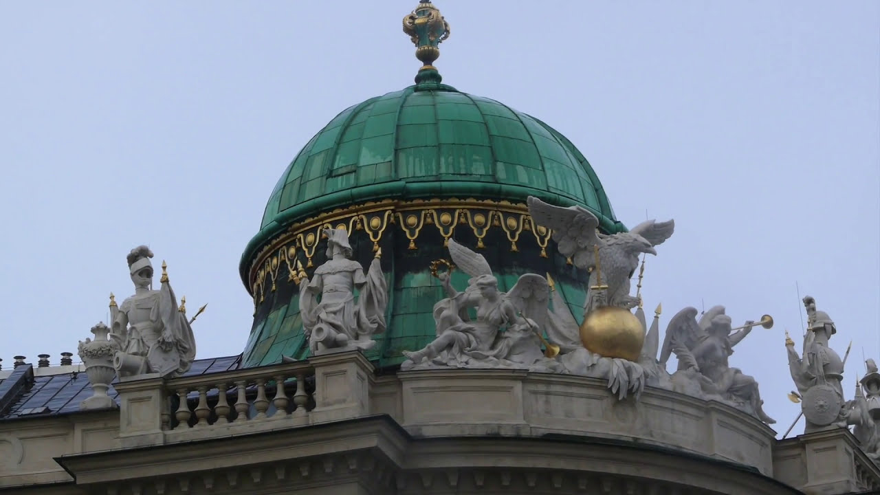 Vienna/ Wien , Austria -  Tour / Travel / Guide / Essence V4