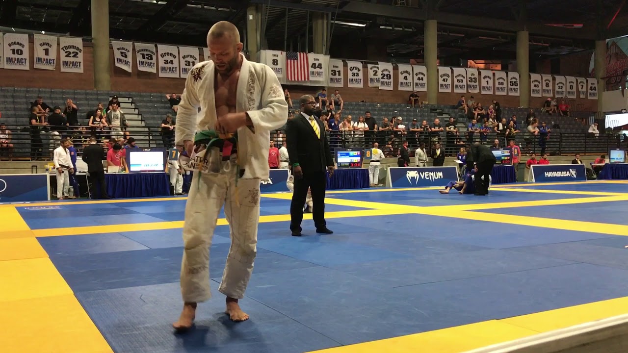 Josh Hinger (Atos) vs Jaime Canuto (GFT)