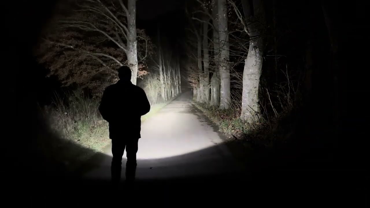 Insane Digital Focusing Flashlight Fenix LD45R  2800 Lumen and 480m Beam Distance Extended Review