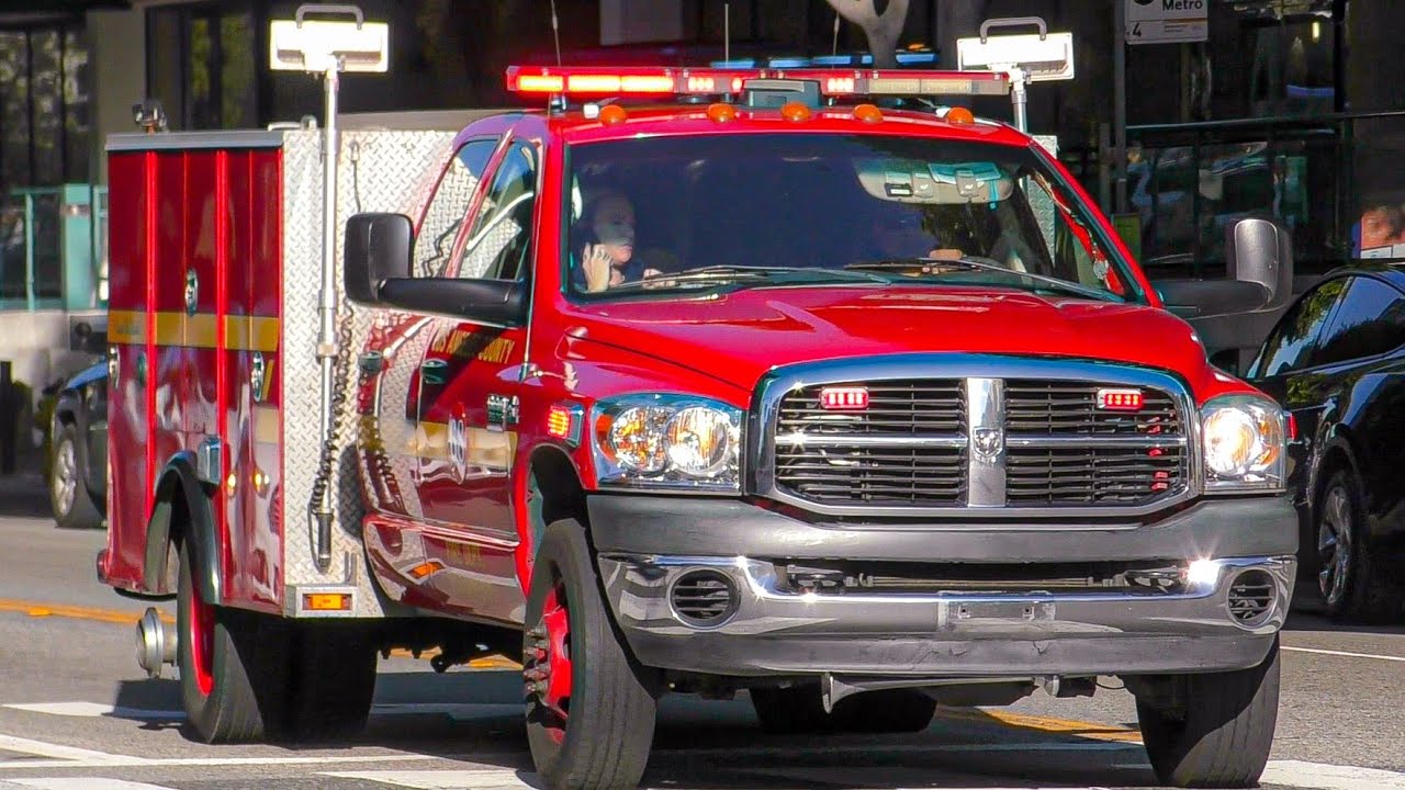 LACoFD Squad 68 (reserve) & McCormick Ambulance x4 Responding