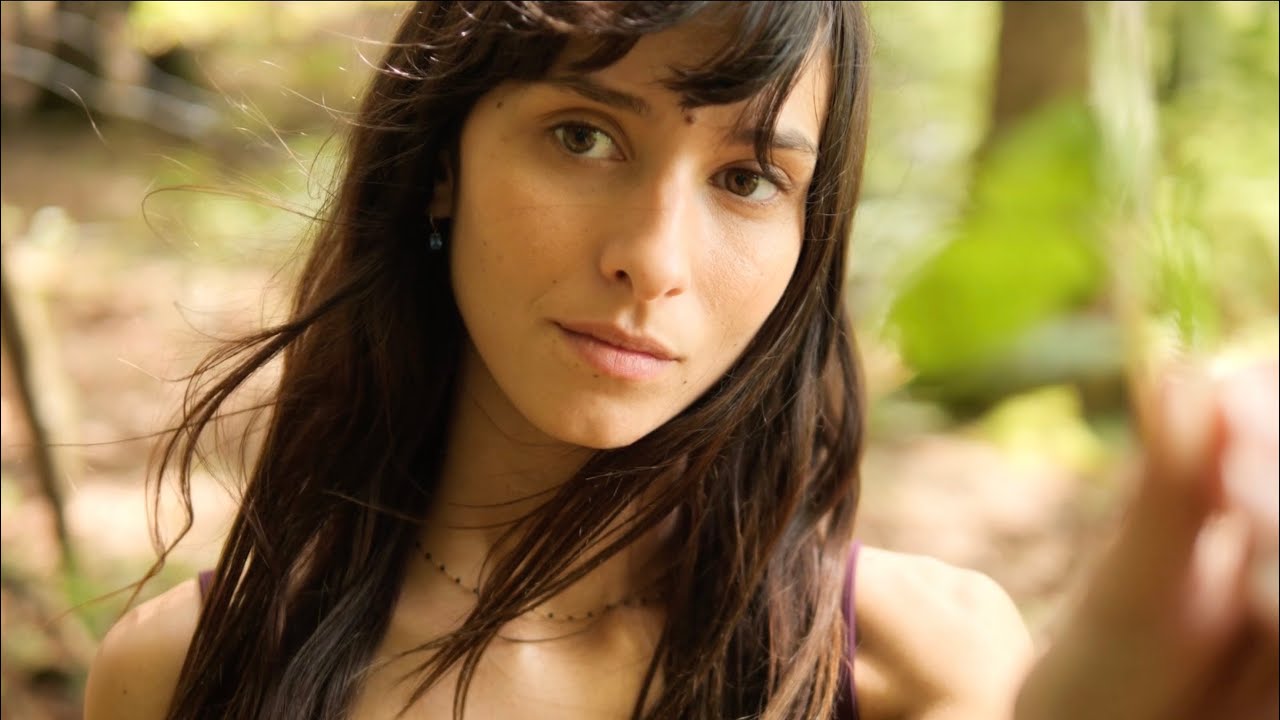 ASMR - Détente dans les bois... (triggers, inaudible, mains)