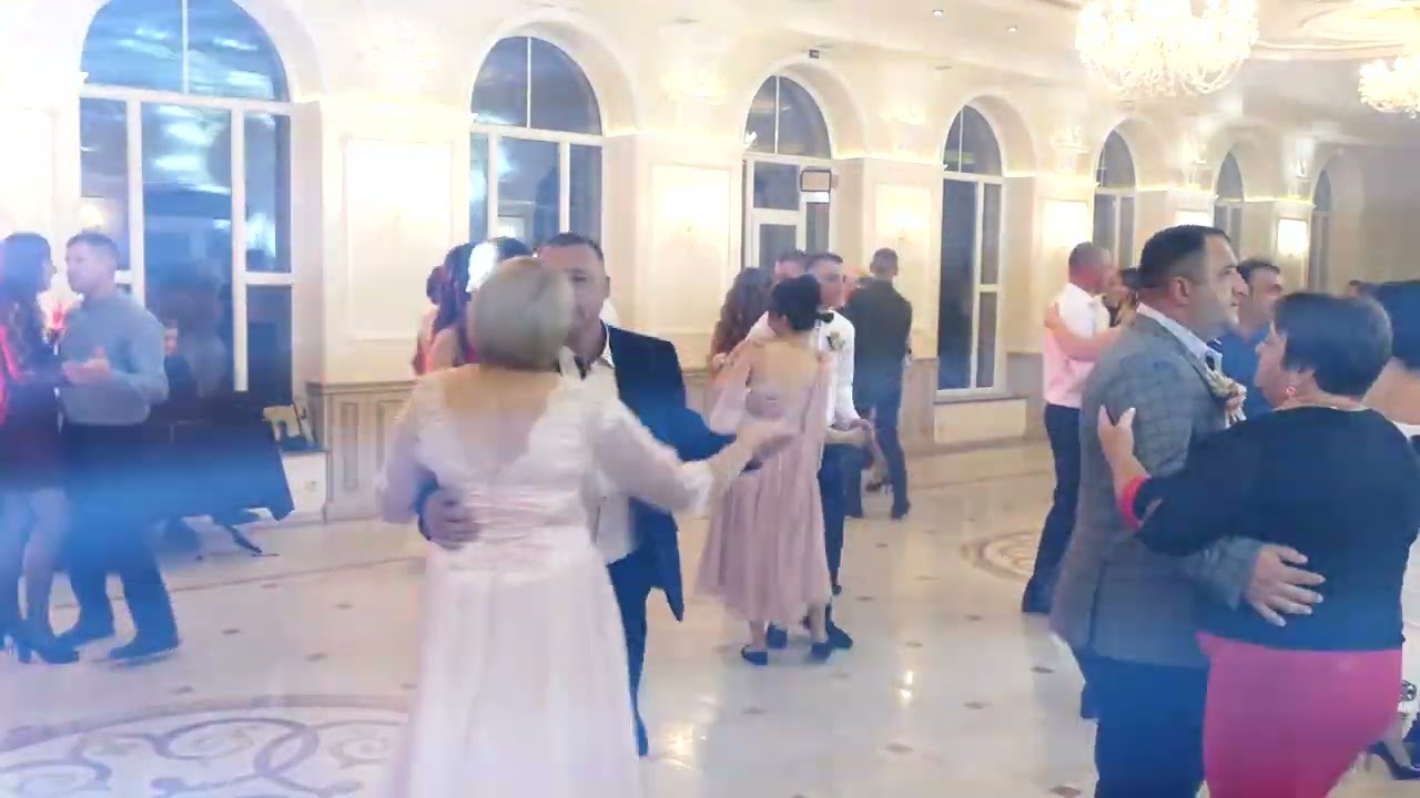 ОДИНАДЦЯТЬ УКРАЇНСЬКИХ НАРОДНИХ ВАЛЬСІВ І ПОЛЬОК. ВАСИЛЬ РИГА