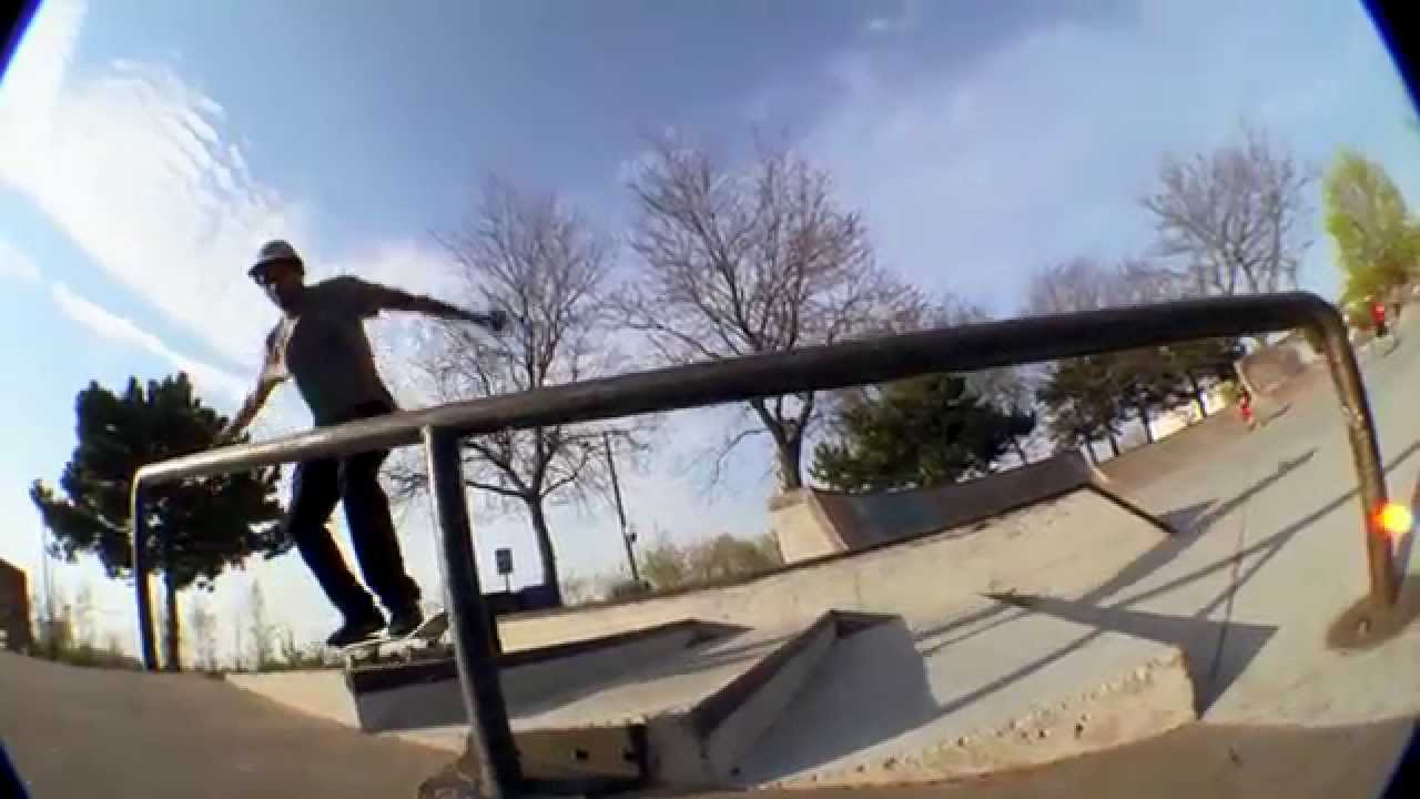 JASON RILEY AT 8TH STREET SKATEPARK