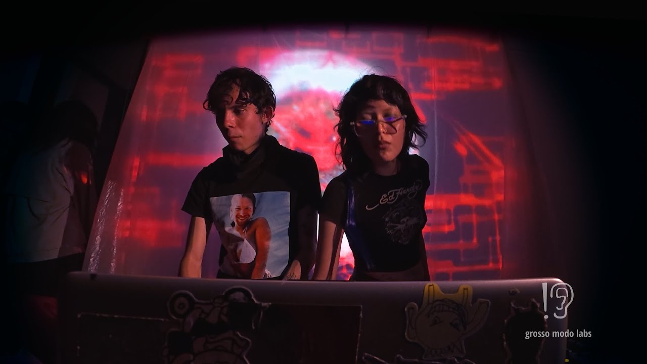 LIBEREN EL CONTROLADOR / KIA (dj set) / Syro (vj set)