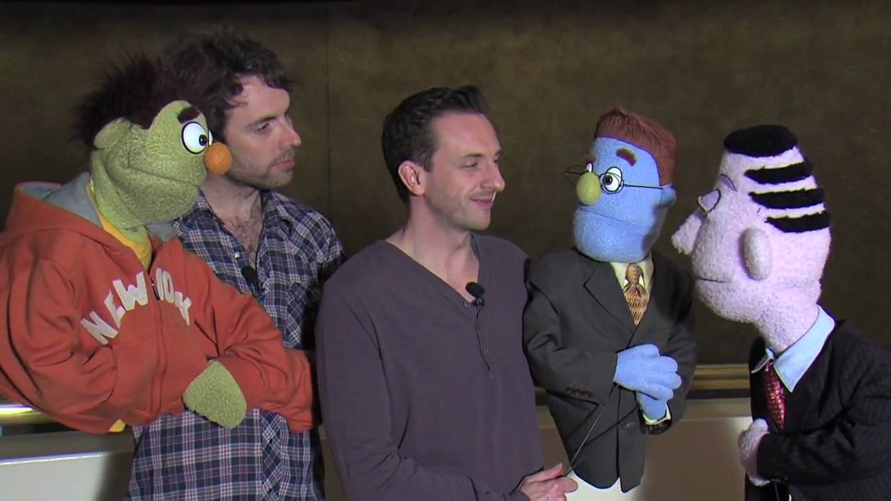 Con Quest interviews Avenue Q