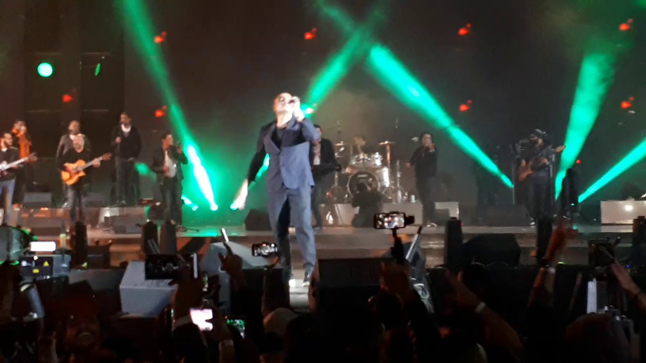 وياه - حفلة عمرو دياب على مسرح أبو بكر سالم - موسم الرياض 2019