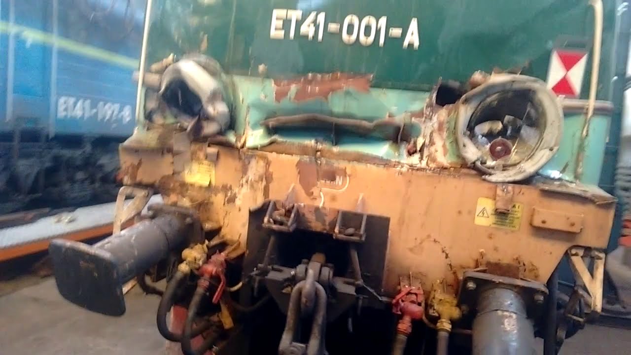 ET41-001 po wypadku Warszawa Odolany