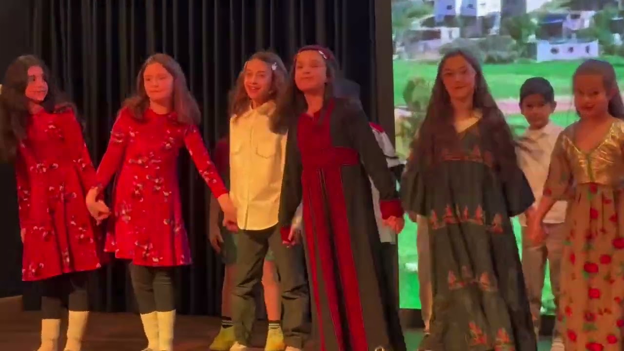 Grade 3 play “الكرة البرتقالية”
