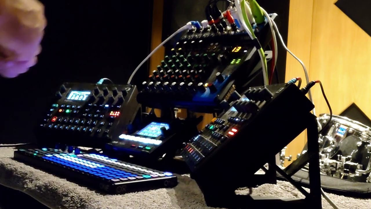 Somosoro - Exploring my Digitakt 2, Digitone 2, 1010 Blackbox, Oxy One, Timepod and my Yamaha MG10XU