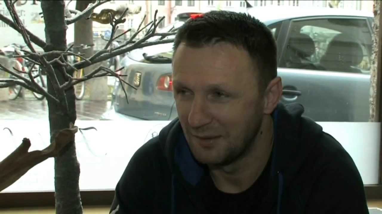 OSMAN DZIHO ( U Tudjoj Avliji ) Samir Muratovic