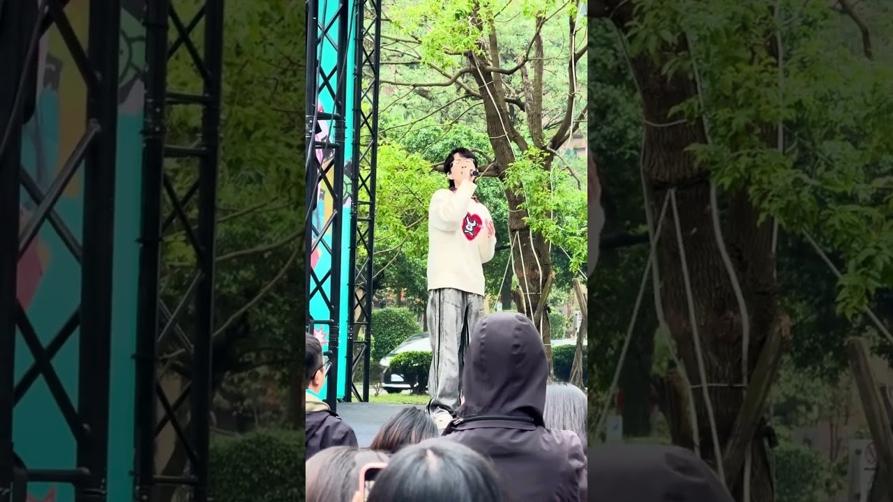 2025/1/19 邱鋒澤 COLOR Free 簽唱會 【一起寂寞、碎了、摺痕】