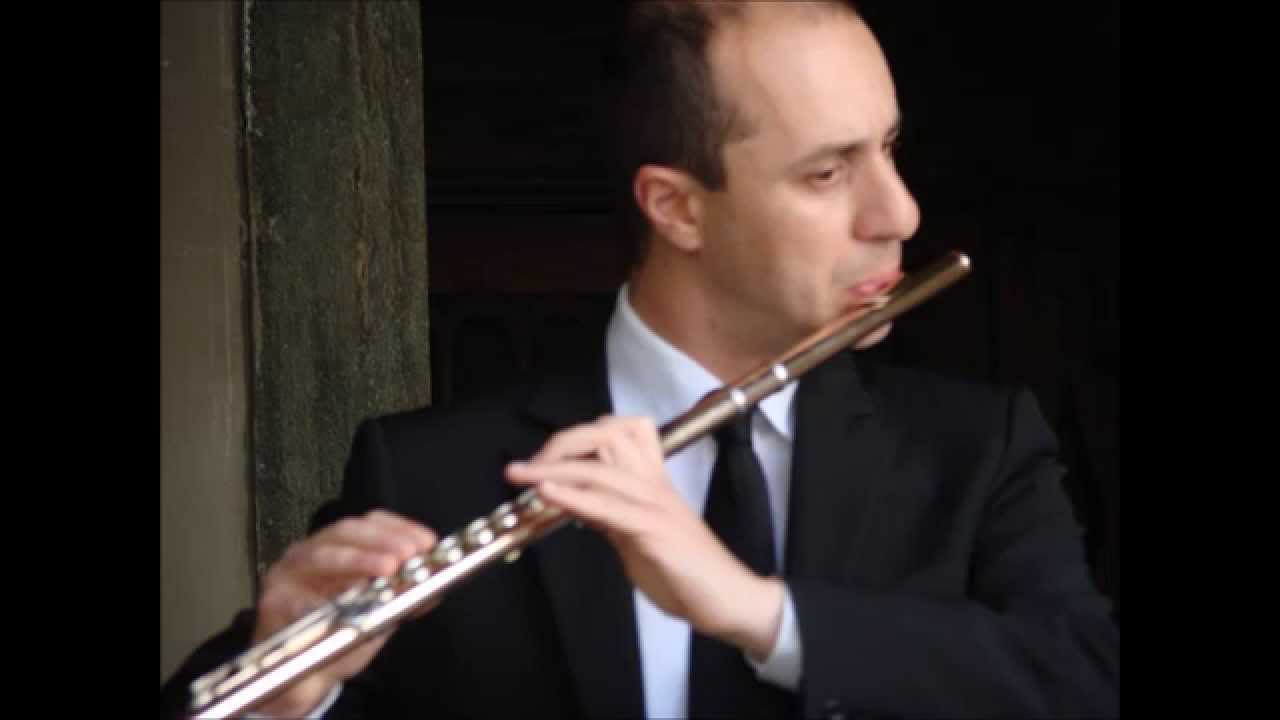A.Vivaldi Piccolo Concerto in C Major F.VI n°4 - Largo - Giovanni Gandolfo - Piccolo