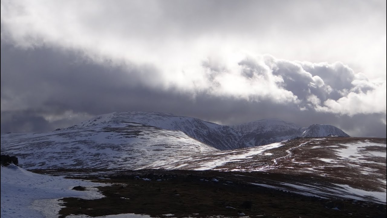 A Walk to Foel Grach