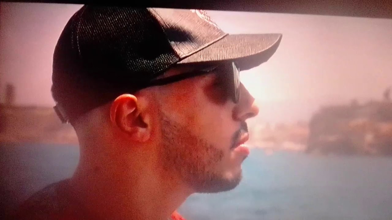 GMT - TOI & MOI FT. LIIYYA ( CLIP OFFICIEL )